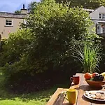 Stunning With Free Access