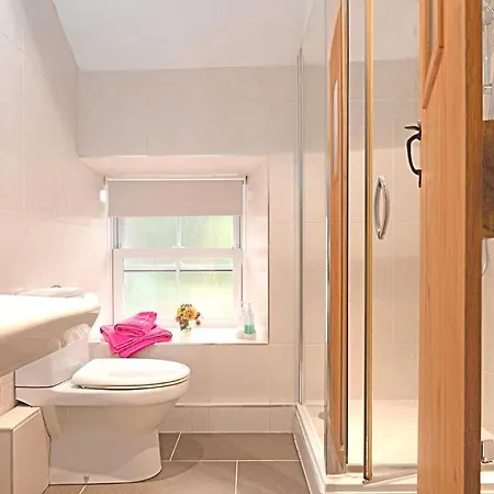 Stunning With Free Access Feriehus *