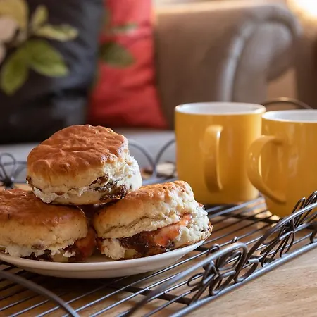 Feriehus Stunning With Free Access