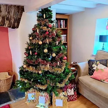 Stunning With Free Access Newby Bridge