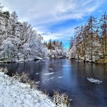 Stunning With Free Access