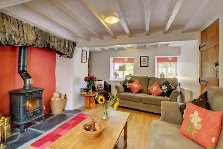 Feriehus Stunning With Free Access