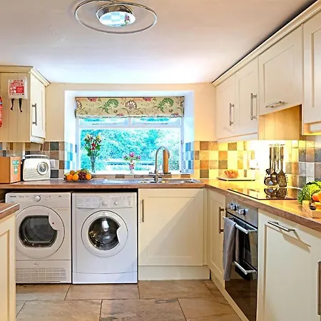 Stunning With Free Access * Newby Bridge