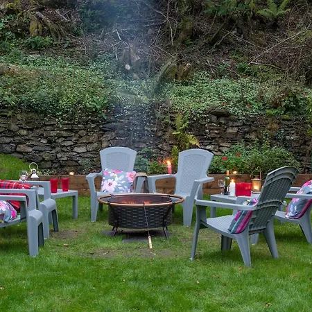 Stunning With Free Access